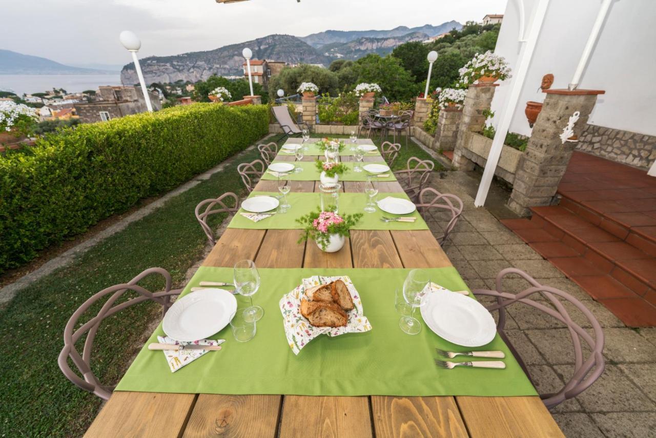 Shanti - Restaurant Di Aversano Salvatore Couette-café Sorrente