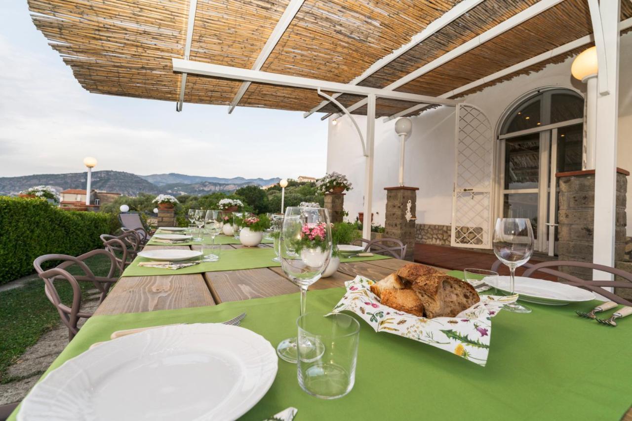 Shanti - Restaurant Di Aversano Salvatore Couette-café